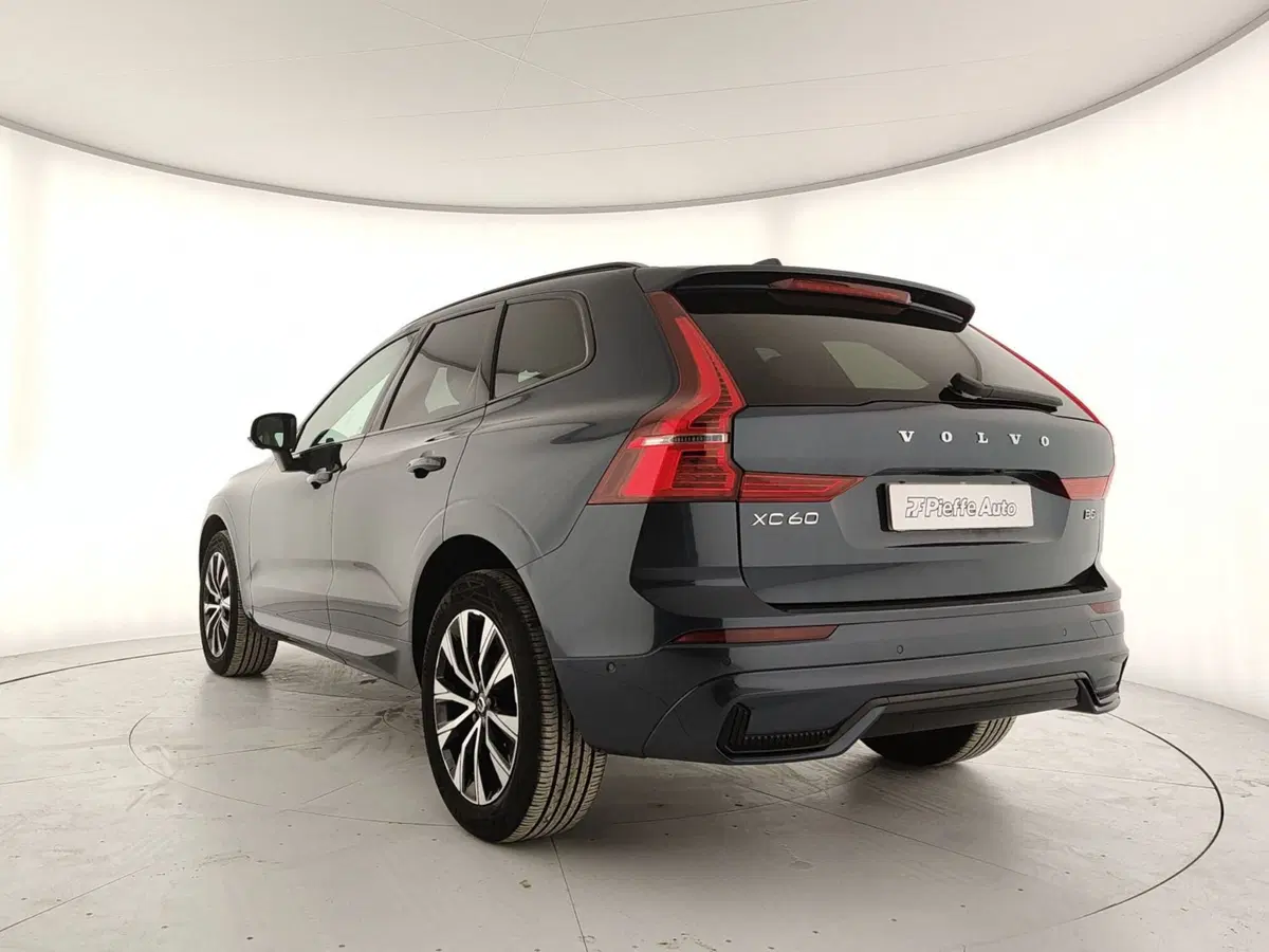 Volvo XC60 usata a L'Aquila (3)