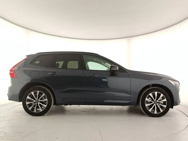 Volvo XC60 usata a L'Aquila (5)