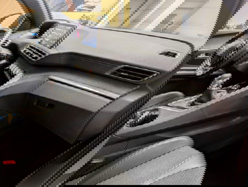 Peugeot 3008 usata a Teramo (12)