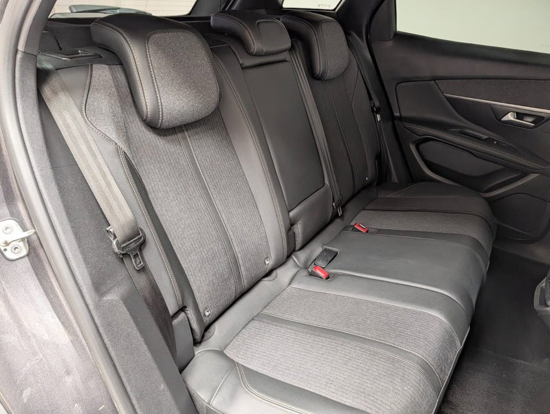 Peugeot 3008 usata a Teramo (14)