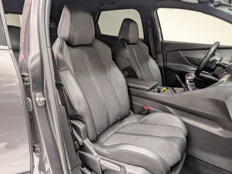 Peugeot 3008 usata a Teramo (15)