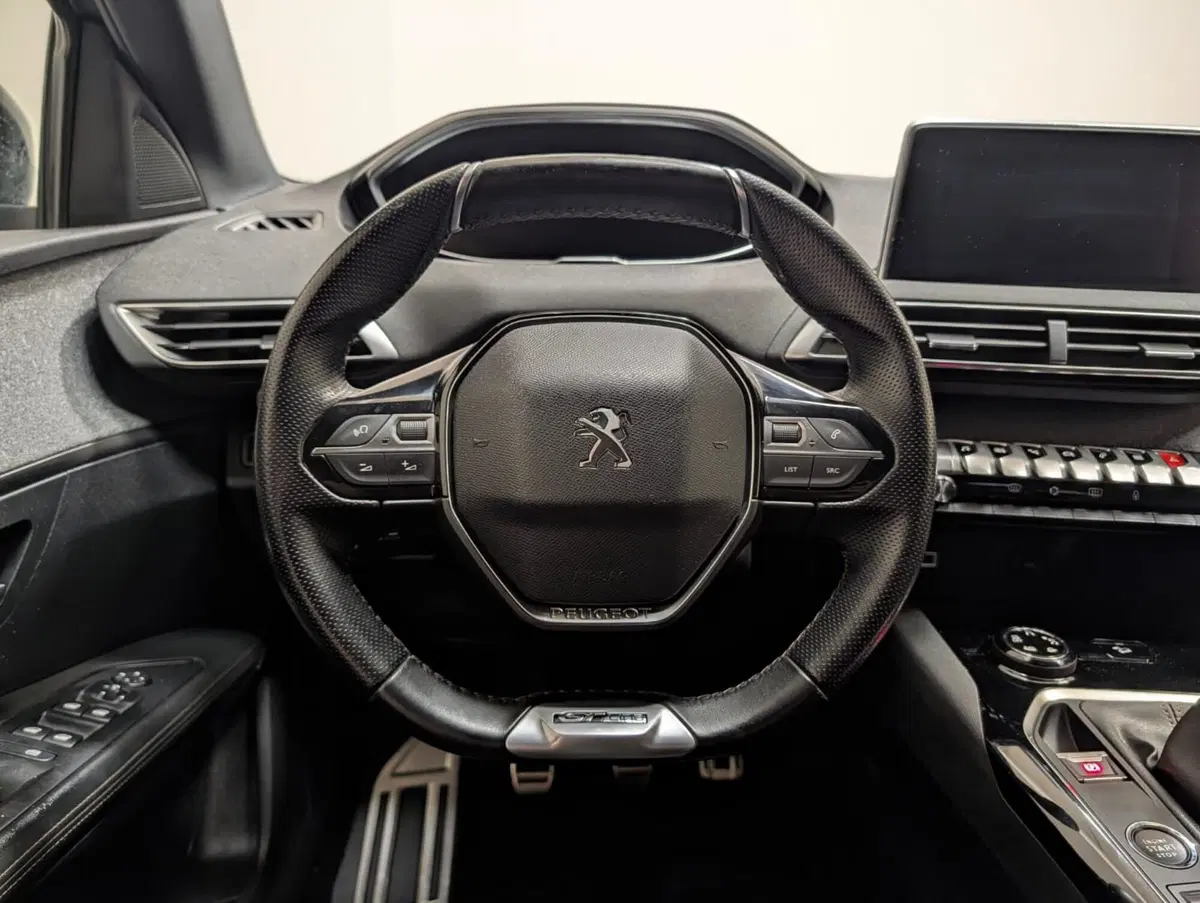 Peugeot 3008 usata a Teramo (17)