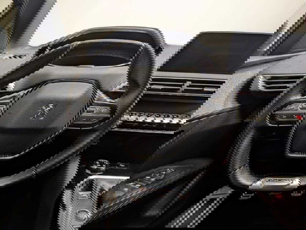 Peugeot 3008 usata a Teramo (17)