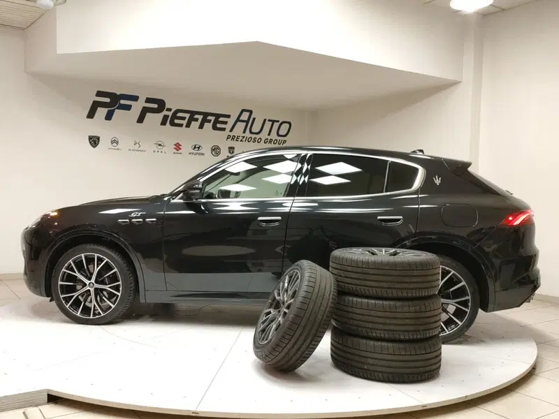 Maserati Grecale usata a Teramo (2)