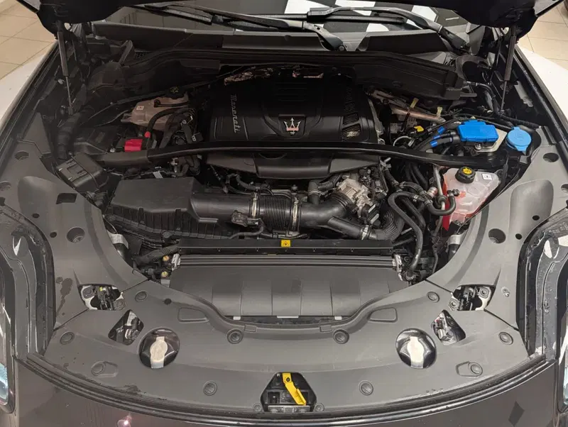 Maserati Grecale usata a Teramo (7)