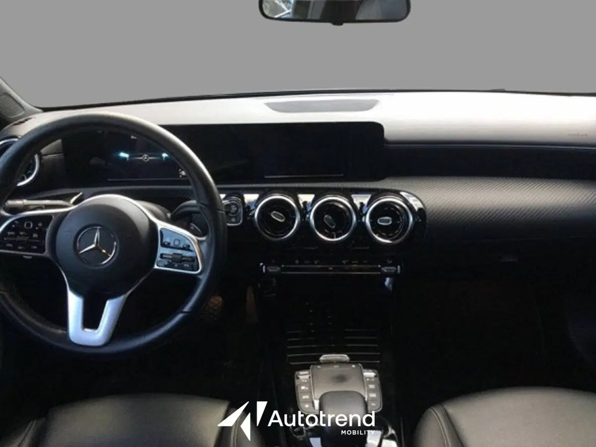 Mercedes-Benz Classe A usata a Bari (4)