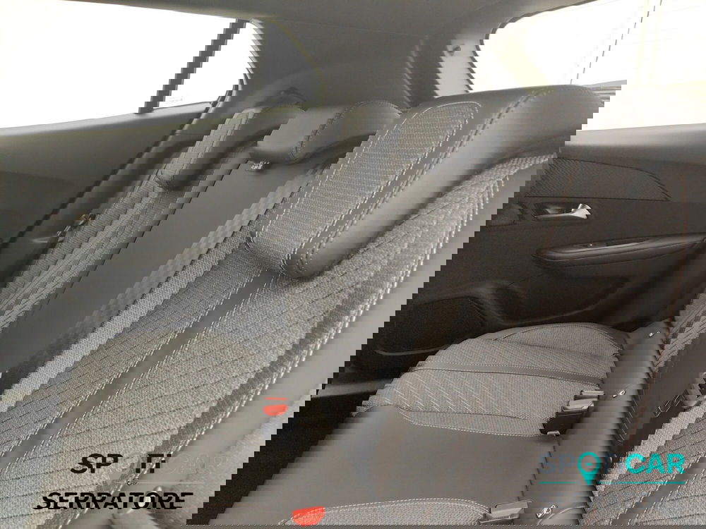 Peugeot 2008 nuova a Como (12)