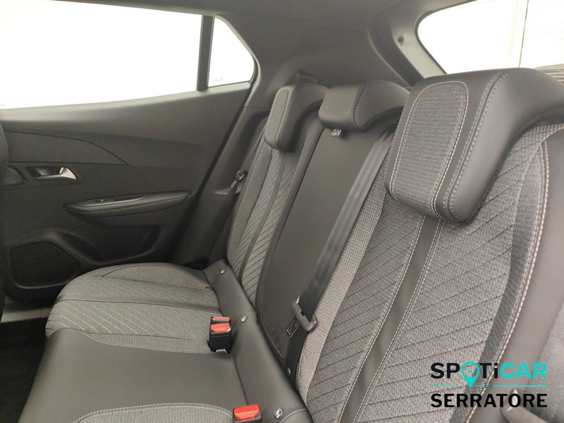 Peugeot 2008 nuova a Como (12)