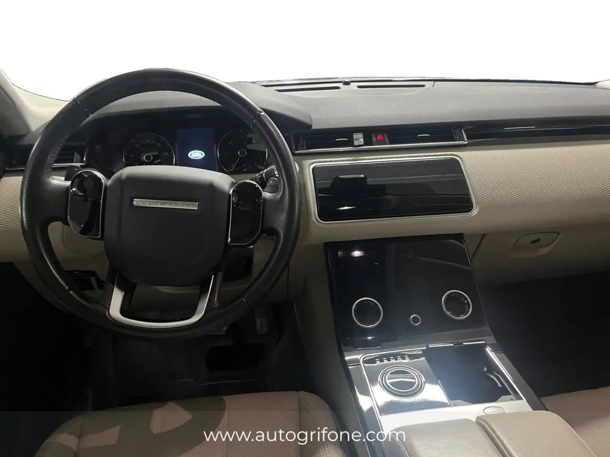 Land Rover Range Rover Velar usata a Modena (10)