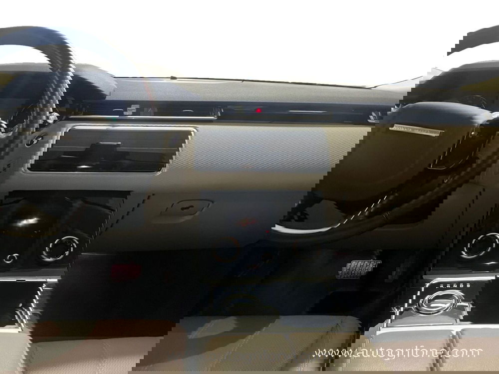 Land Rover Range Rover Velar usata a Modena (11)
