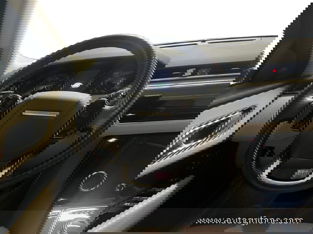 Land Rover Range Rover Velar usata a Modena (12)