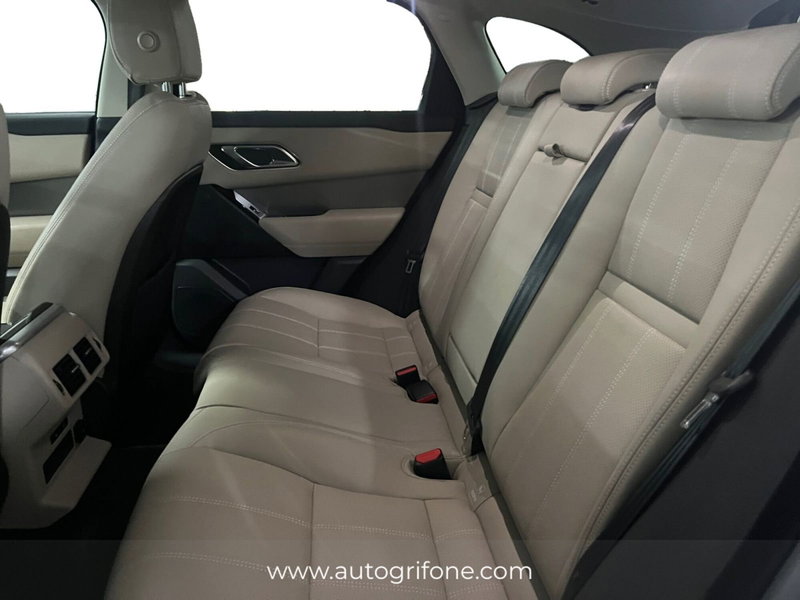 Land Rover Range Rover Velar usata a Modena (13)