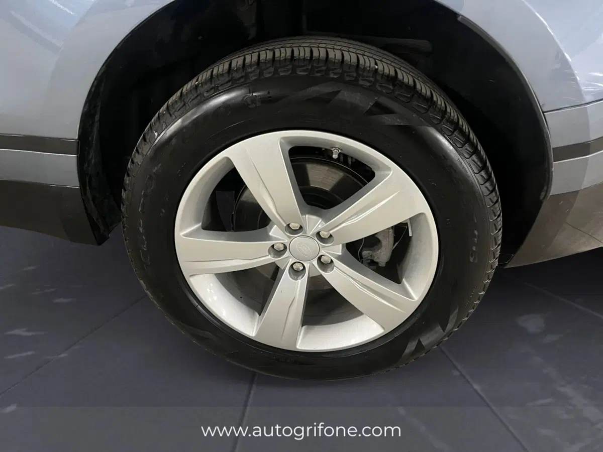 Land Rover Range Rover Velar usata a Modena (14)