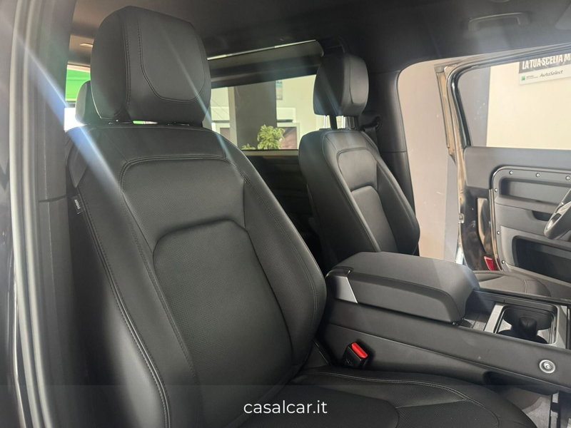 Land Rover Defender usata a Salerno (18)