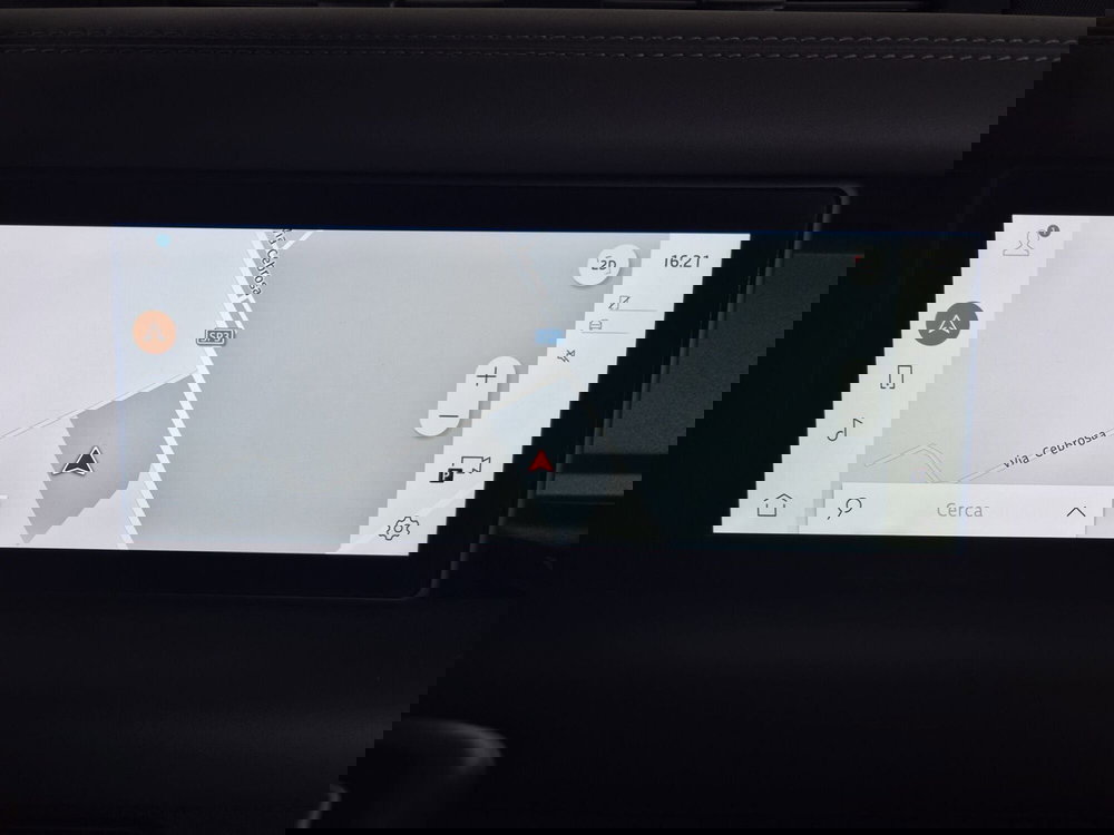 Land Rover Defender usata a Torino (11)