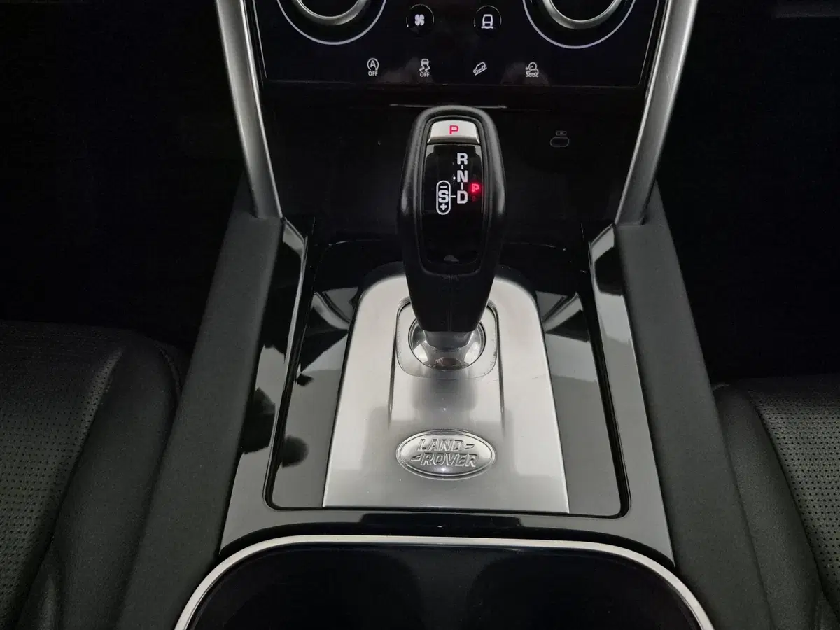 Land Rover Discovery Sport usata a Torino (13)