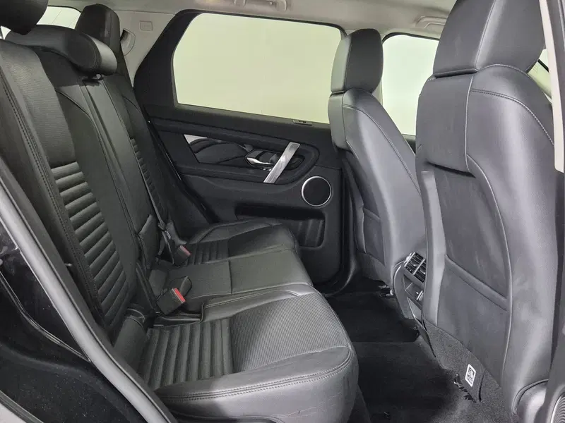 Land Rover Discovery Sport usata a Torino (3)