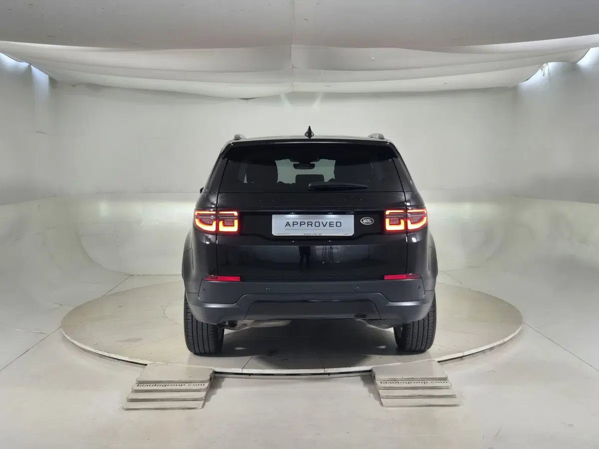 Land Rover Discovery Sport usata a Torino (7)