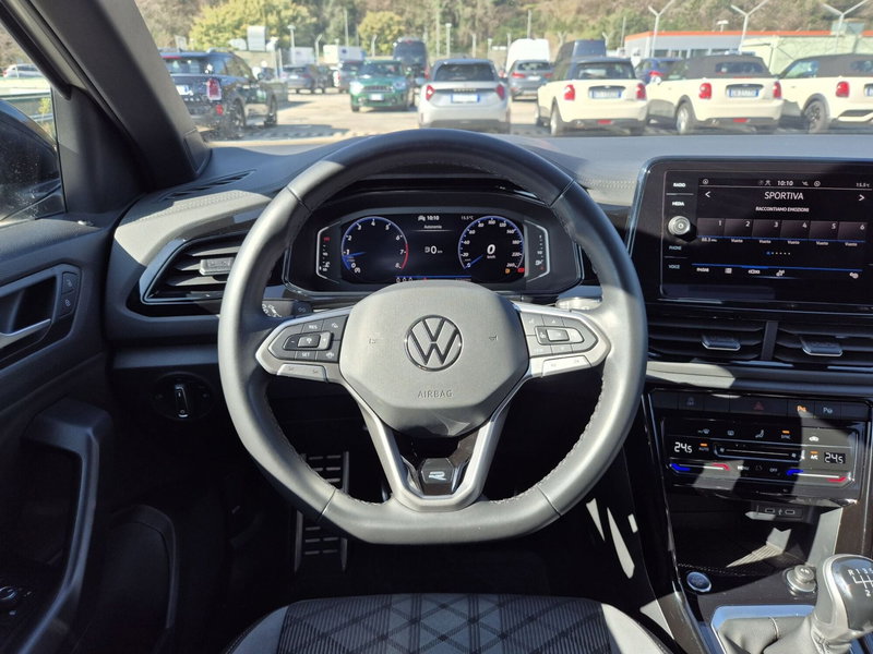 Volkswagen T-Roc usata  (16)