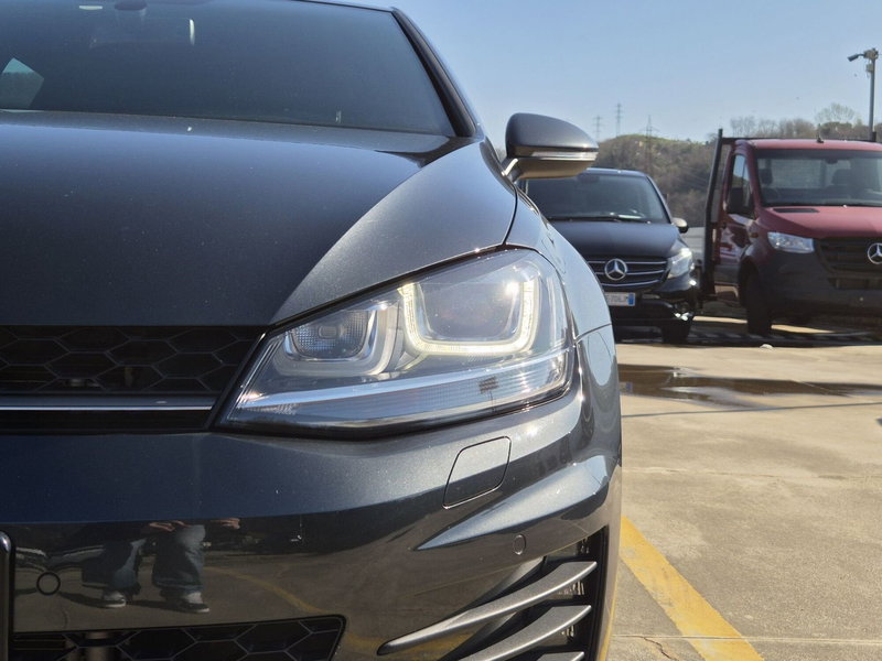 Volkswagen Golf usata  (16)