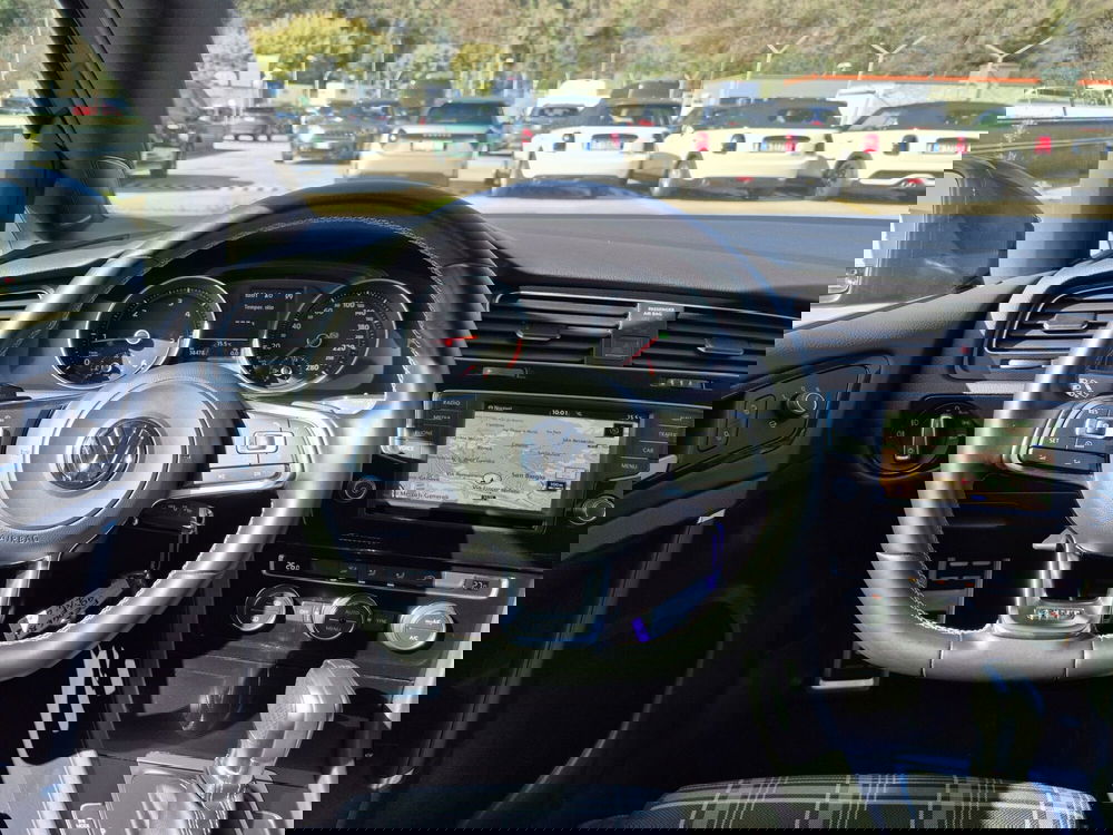 Volkswagen Golf usata  (17)