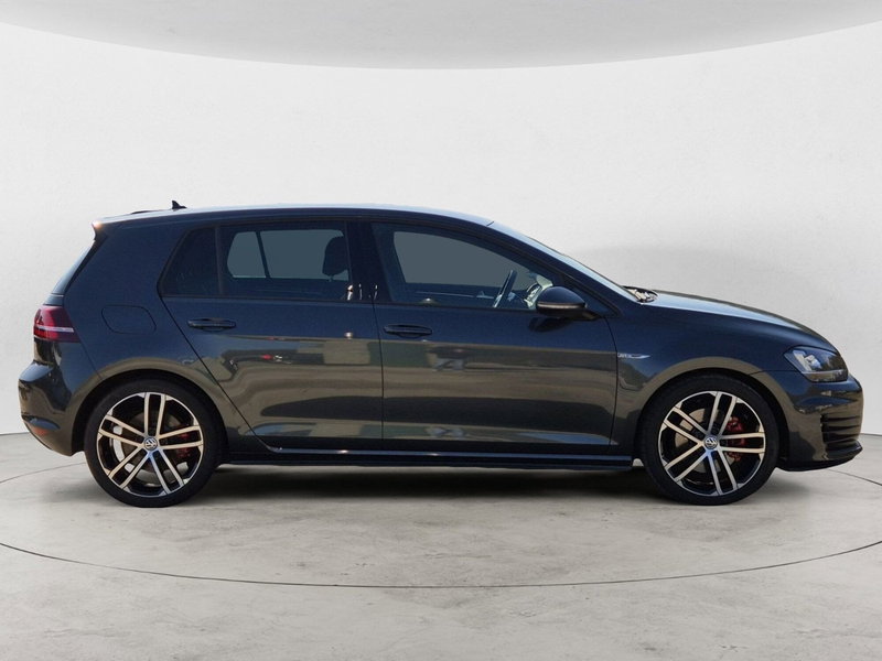 Volkswagen Golf usata  (5)
