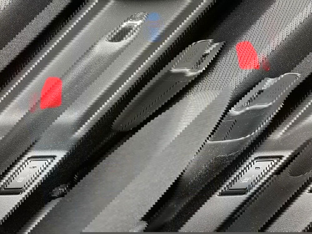 Suzuki Swift nuova a Pistoia (14)