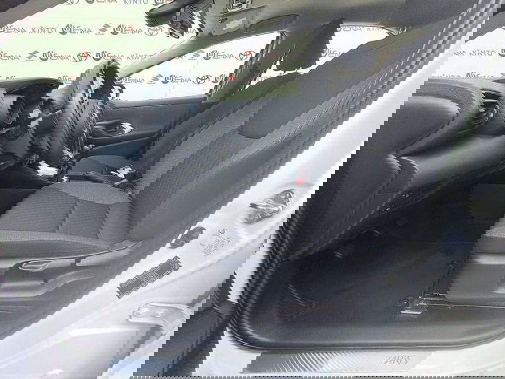 Toyota Yaris usata a Cagliari (12)