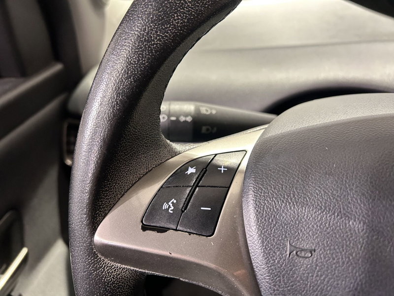 Lancia Ypsilon usata a Milano (14)