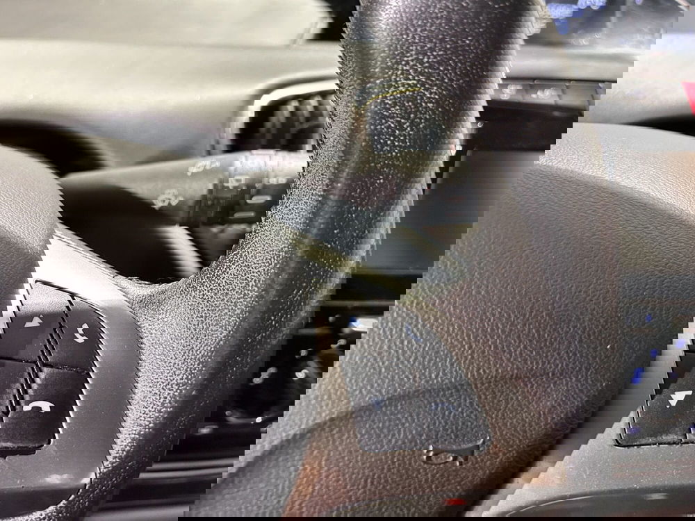 Lancia Ypsilon usata a Milano (15)