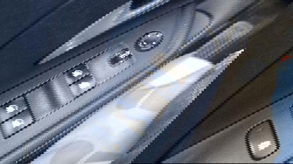 Opel Mokka usata a Savona (10)