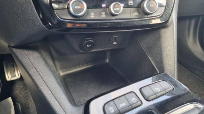 Opel Mokka usata a Savona (12)