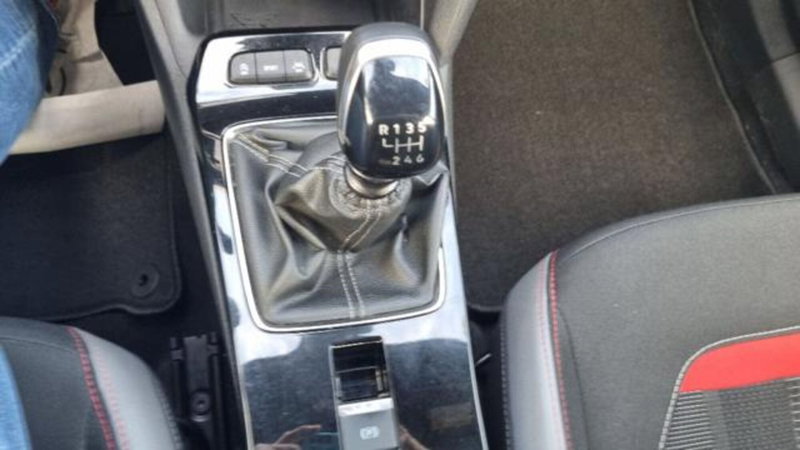 Opel Mokka usata a Savona (13)