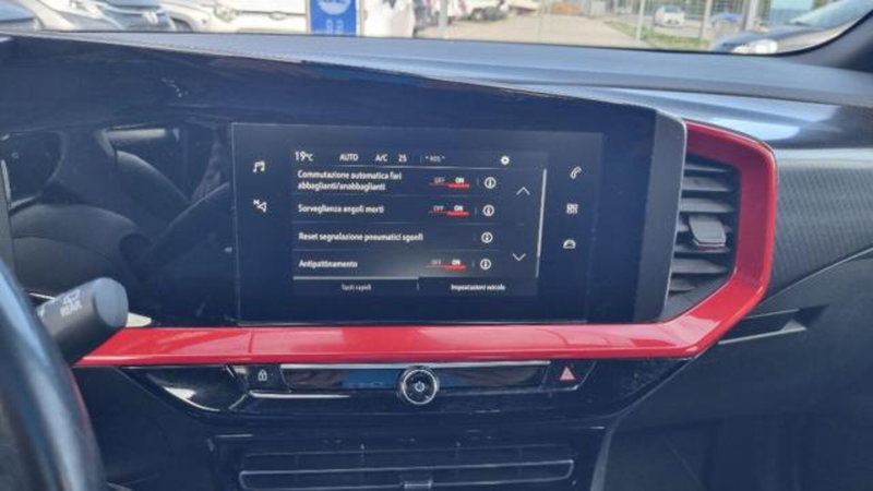 Opel Mokka usata a Savona (7)
