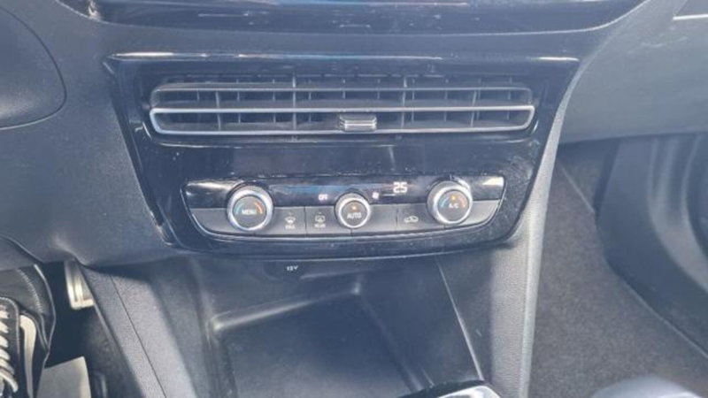 Opel Mokka usata a Savona (8)