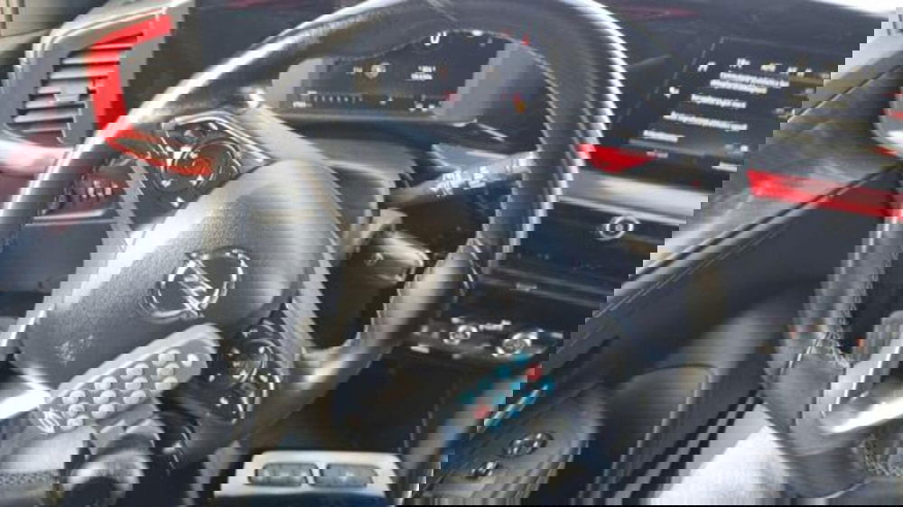 Opel Mokka usata a Savona (9)