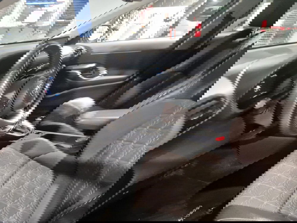 Toyota Yaris Cross usata a Frosinone (10)