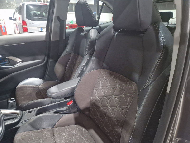Toyota Yaris Cross usata a Frosinone (12)