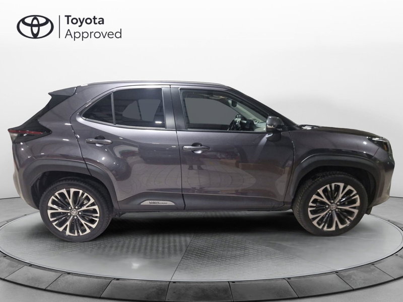 Toyota Yaris Cross usata a Frosinone (14)