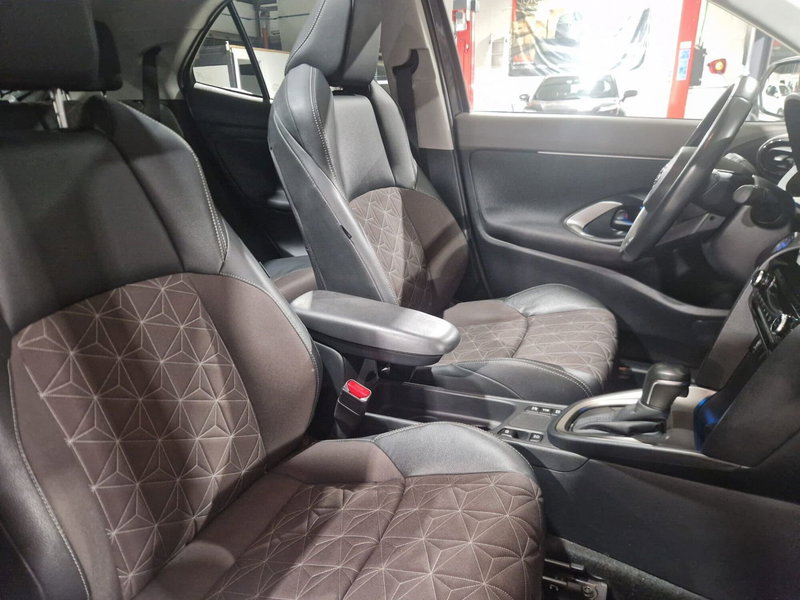 Toyota Yaris Cross usata a Frosinone (7)