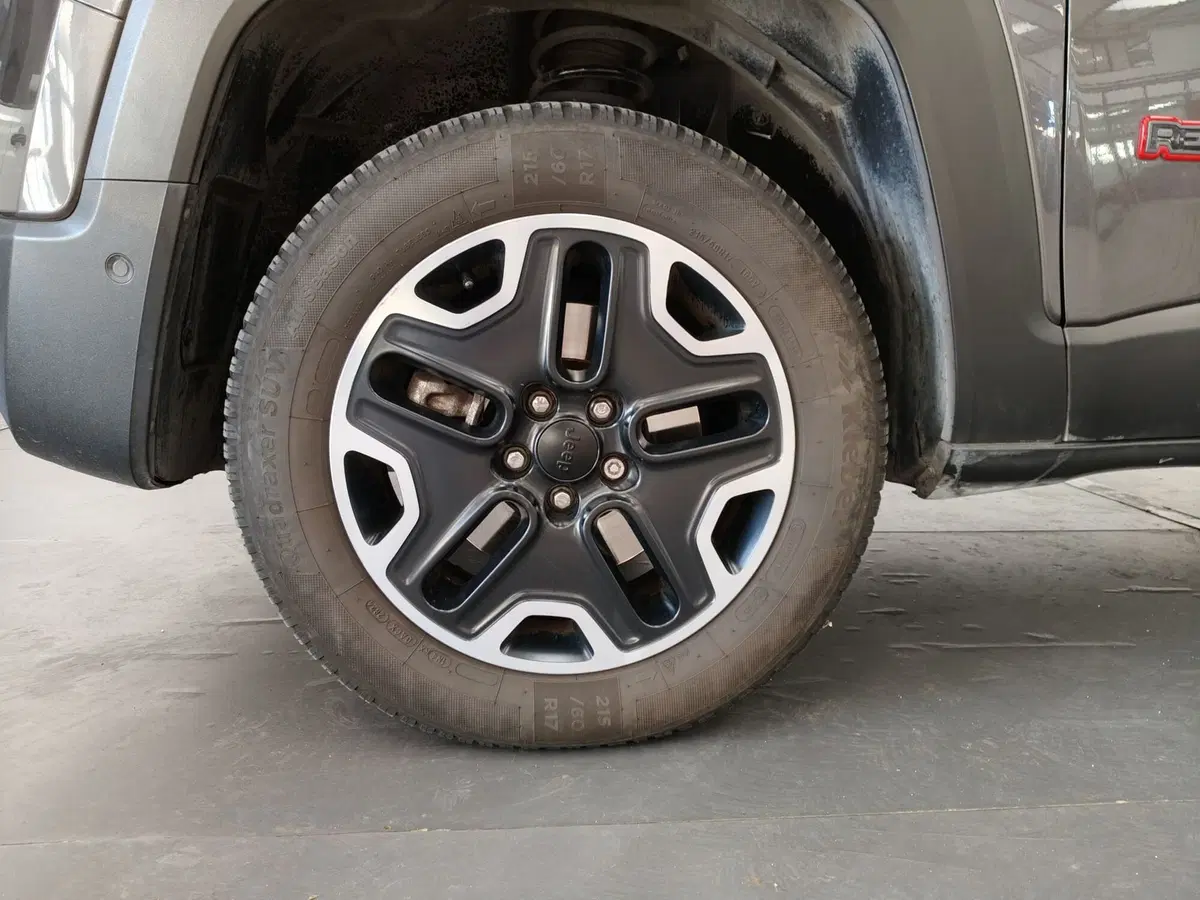 Jeep Renegade usata a Roma (17)