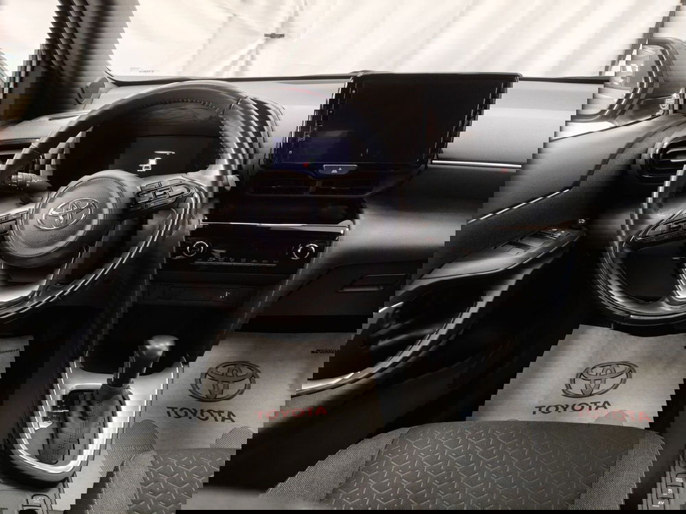 Toyota Yaris Cross usata a Frosinone (10)