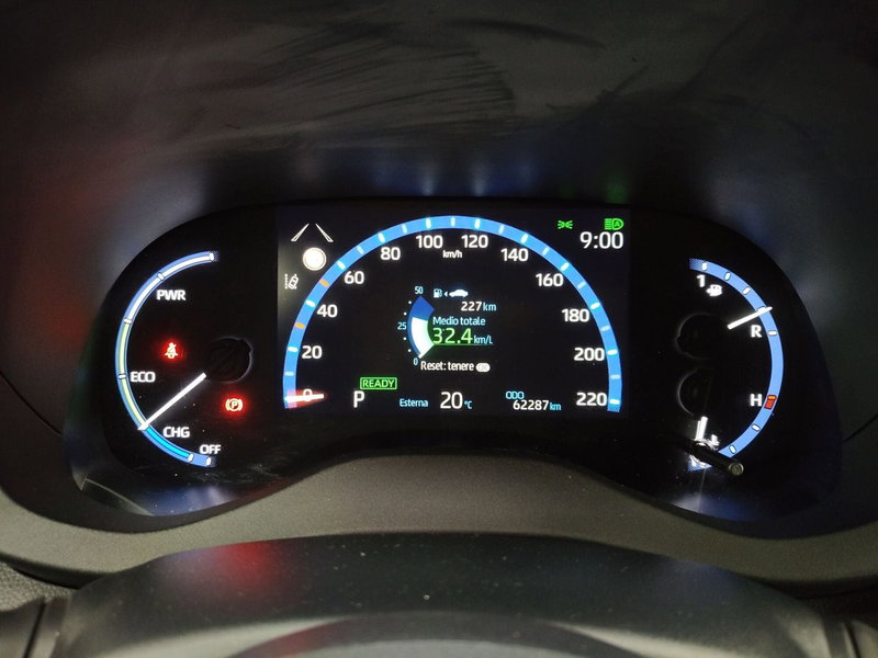 Toyota Yaris Cross usata a Frosinone (17)