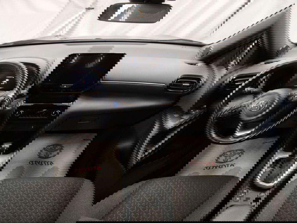 Toyota Yaris Cross usata a Frosinone (9)