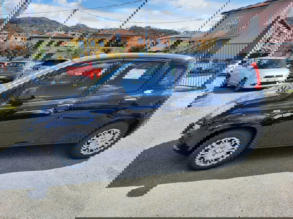 Fiat Panda nuova a La Spezia (4)