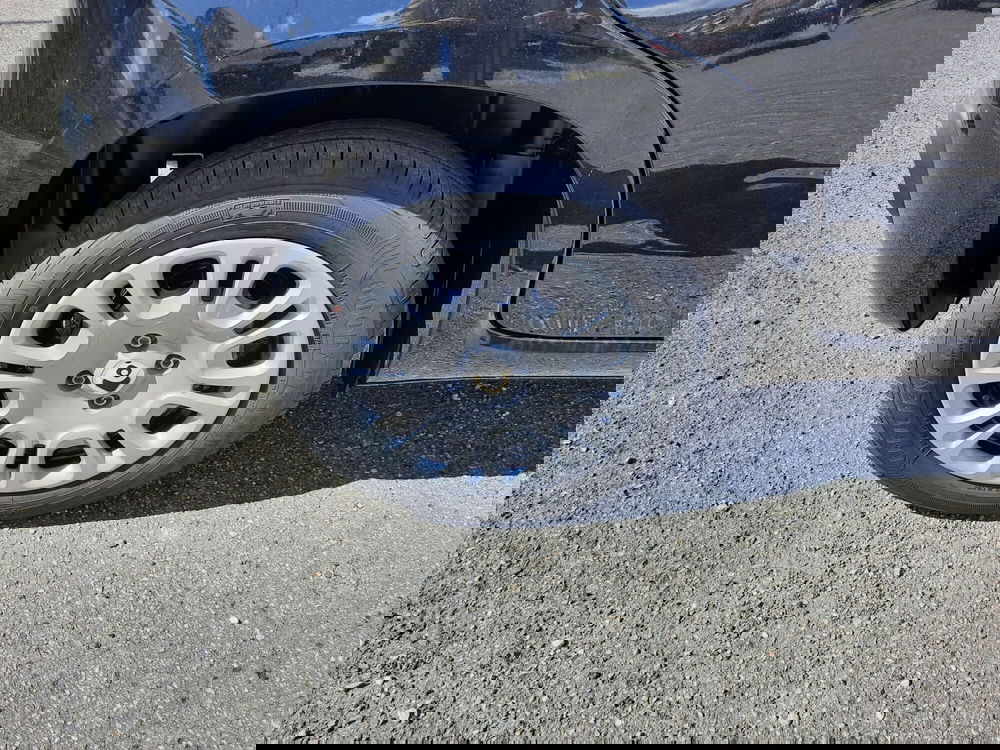 Fiat Panda nuova a La Spezia (9)