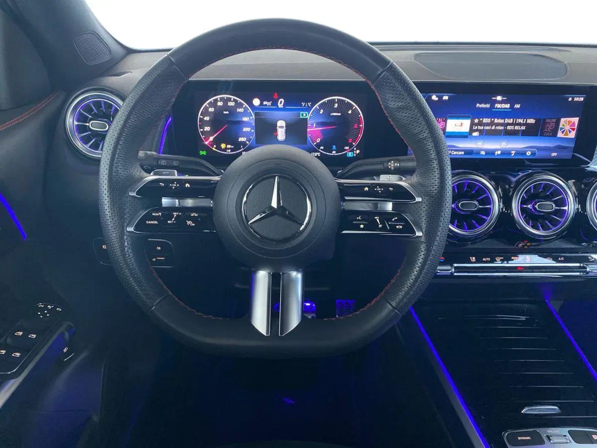 Mercedes-Benz GLB usata a Bergamo (11)