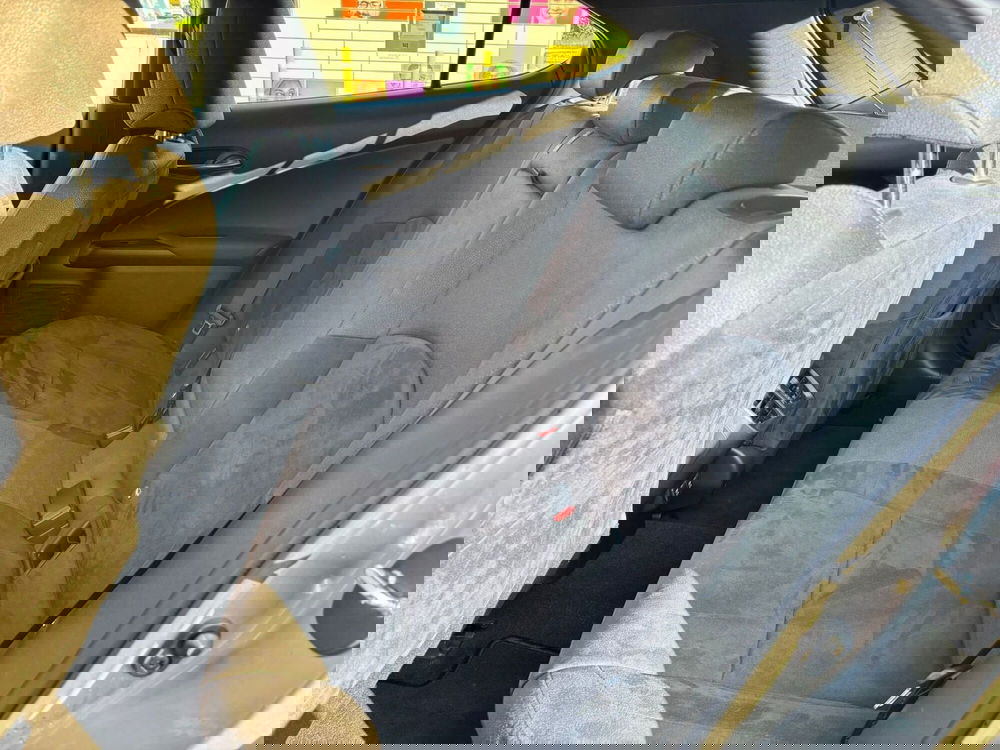 Lexus UX usata a Modena (12)