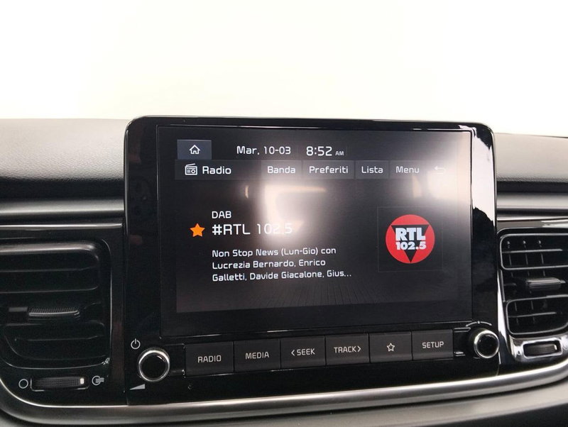 Kia Rio usata a Como (13)