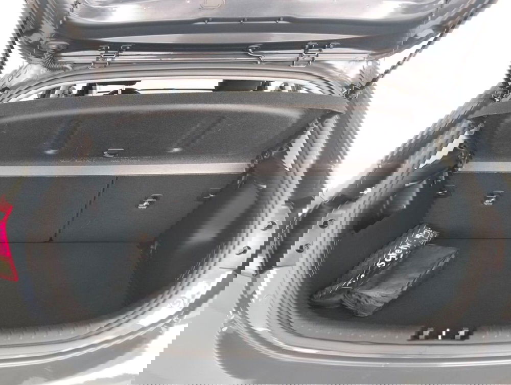 Kia Rio usata a Como (18)